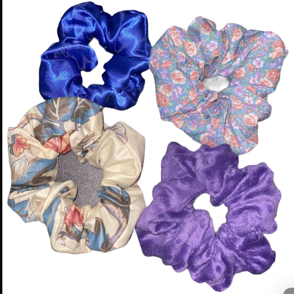 Set of 4 Scrunchies (Custom Made)